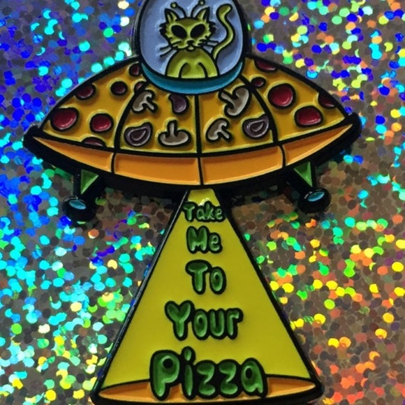 Pizza Cat enamel pin alien cat cute enamel pin - Picture 3 of 5